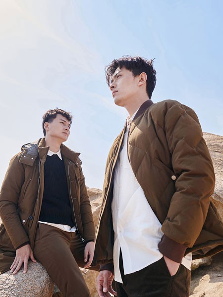 之農男装:冬季衬衫怎么搭配更帅气有型   衬衫搭配有技巧