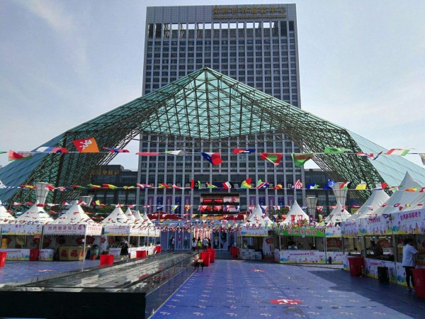 常熟服装城衣服便宜吗 常熟服装城的衣服种类