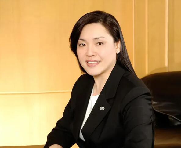 安莉芳「致敬经典」快闪店全国巡展压轴钜献空降北京翠微百货