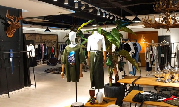 女装代理如何选货源 货源对销量有哪些影响