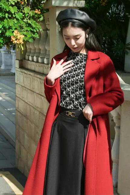 卡伊奴女装品牌:冬装与春装如何结合搭配  冬春装搭配技巧