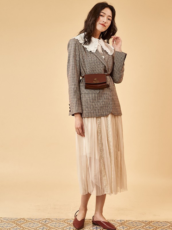 费依女装属于什么档次?产品定位是什么?