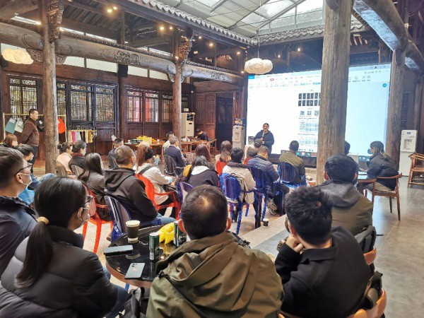 多重解码功能性纺织品 PERFORMANCE DAYS上海展交流周圆满举行