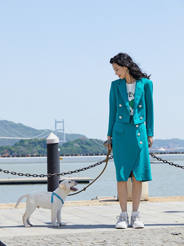 恭喜美诗缇女装成功签约中国丽人网,祝双方合作共赢!