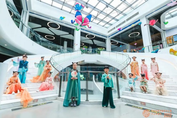 山东举办少儿华服秀,掀起华服热