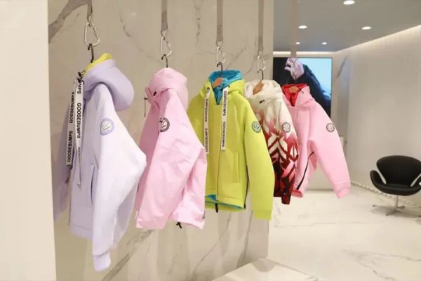 波司登伦敦旗舰店盛大重启