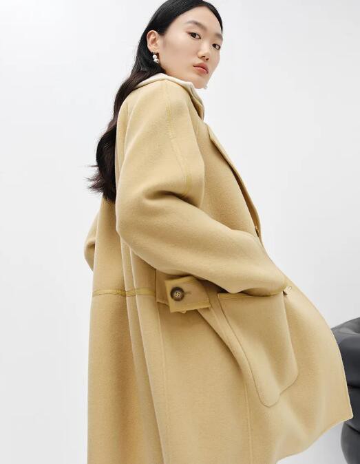 NEELLY丨冬日PLOG,解锁「学院风」