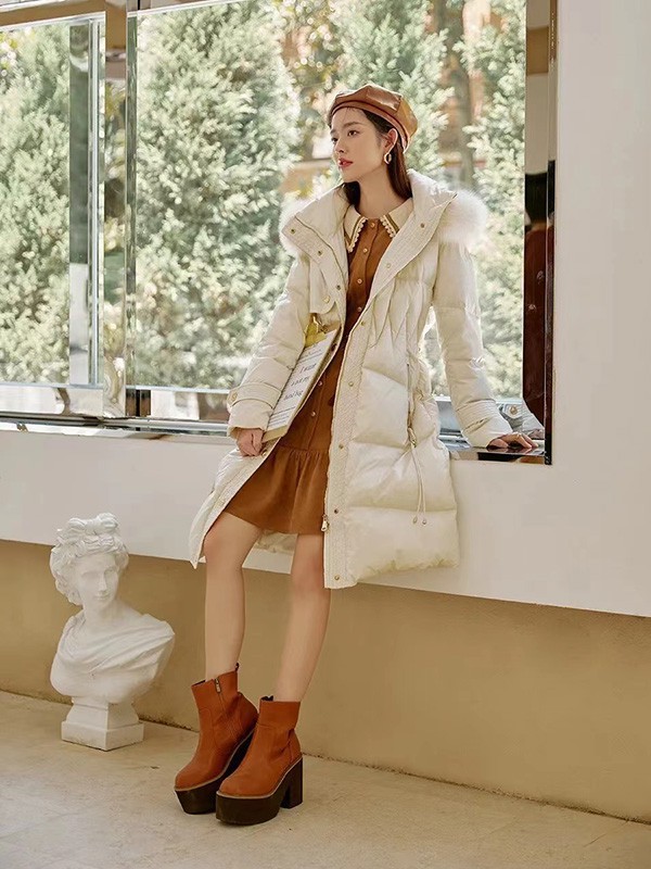 点占超暖超时髦的羽绒服 百搭不易出错!