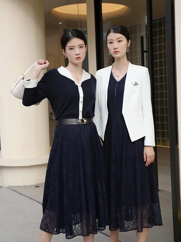 新手创业开店选什么品牌好?爱依莲女装开店优势多起点低