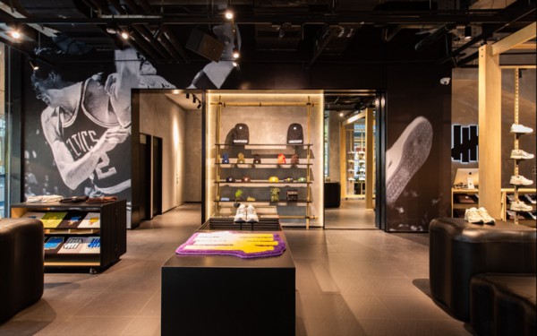 美国潮牌「UNDEFEATED」西南地区首家限时店于成都开业