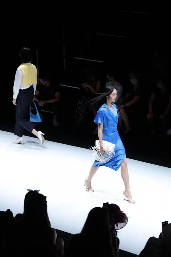 EITIE  2023巴黎系列春夏新品发布秀