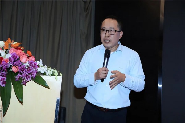 美丽纺织,源头引领:绿色化学品与行业可持续发展专题研讨会在杭州举行