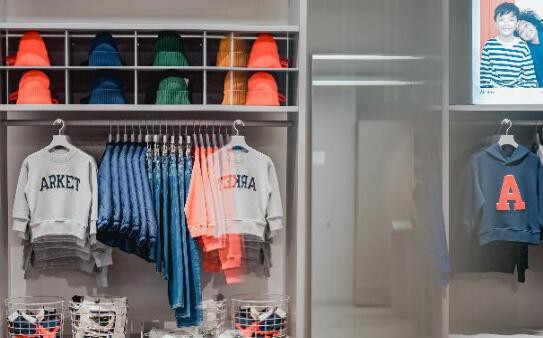 ARKET广州首家线下门店亮相天环广场