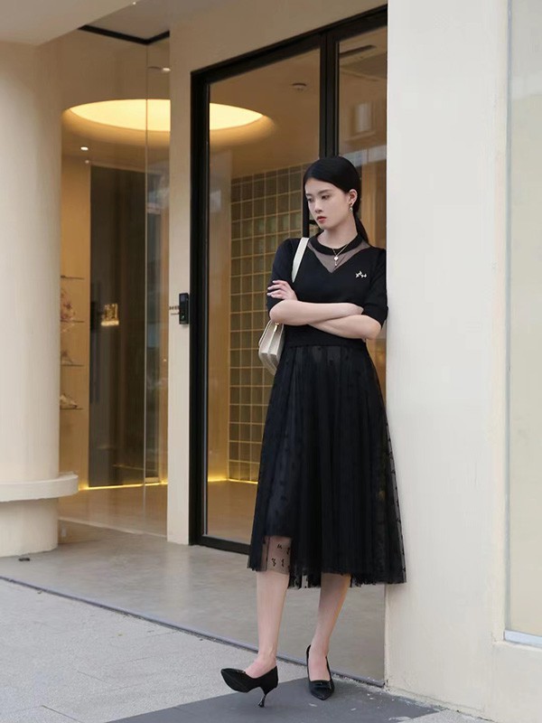 热烈祝贺湖南--株洲杨女士与爱依莲女装签约成功!祝生意兴隆!