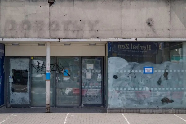 英国商店空置率下降