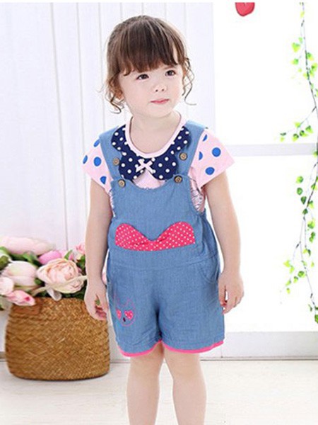 童装行业正处于3.0时代,想要这个时代里挣钱该怎么做?小数点加盟怎么样?