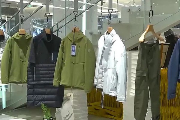 市场调查:轻量化运动款羽绒服成流行新趋势