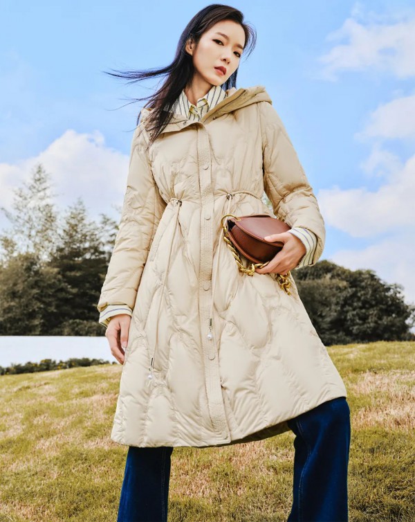 秋水伊人 | 超轻云朵羽绒服系列,冬天告别臃肿