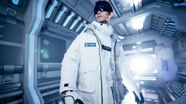 波司登 - BOSIDENG