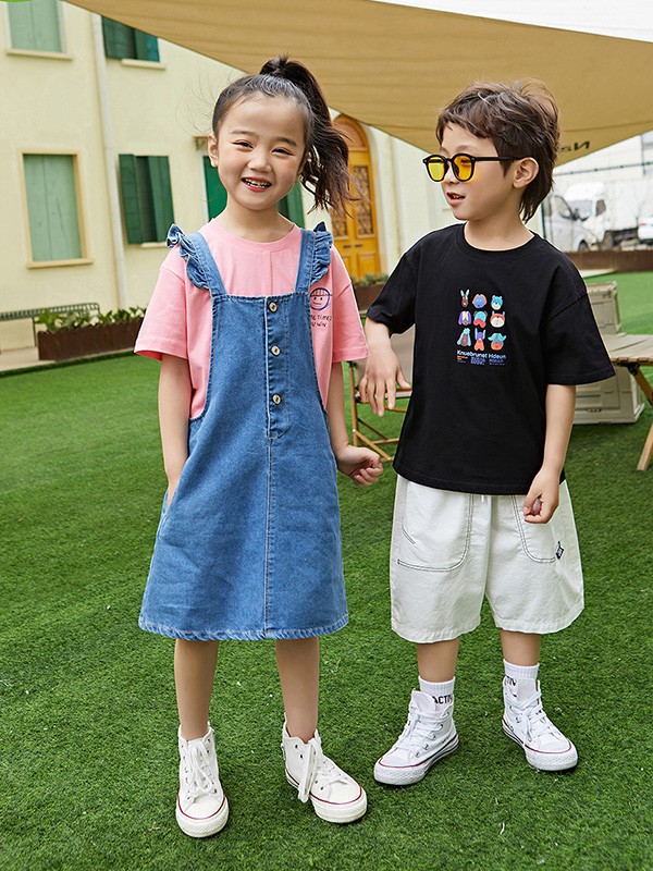 兔年孩子穿什么衣服最讨喜 潮牌童装七彩芽危机推荐