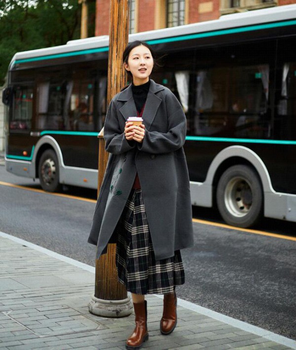 冬季好穿的大衣推荐  飞鸟和新酒2022冬季新款大衣上新啦