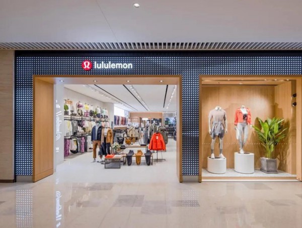 抢夺中国女性运动鞋服市场,Nike,安踏,米娅谁将胜出?