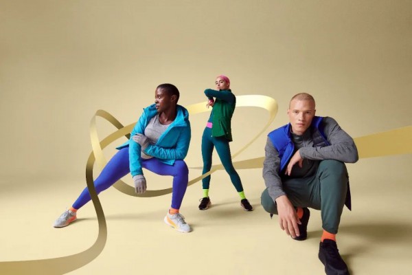 露露乐蒙-Lululemon