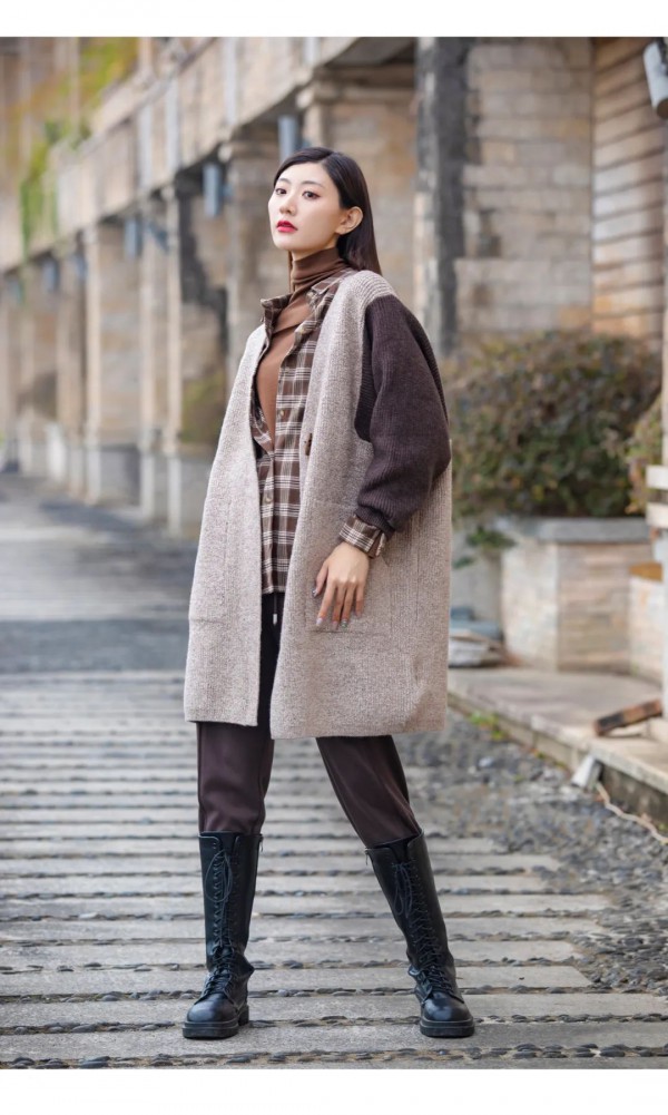 氏伽 | 暖咖色,演绎复古的秋冬穿搭!