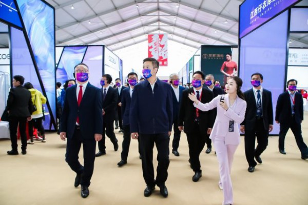 2022江西纺织服装周暨江西（赣州）纺织服装产业博览会盛大开幕