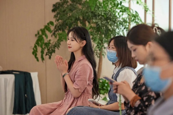 素订荣获“品牌杭州·产品品牌评选”年度人气奖~