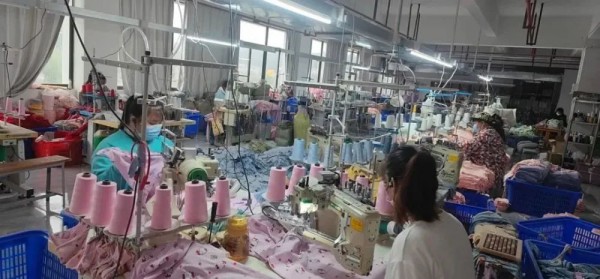 行业观察 | 芦淞区50余家服饰企业复工复产,货物转运有序启动!