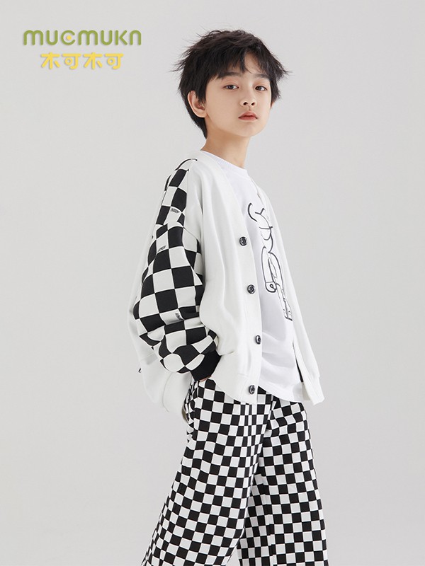 传统服装业什么货都能卖的时代已经过去了!不懂创新就要面临淘汰!