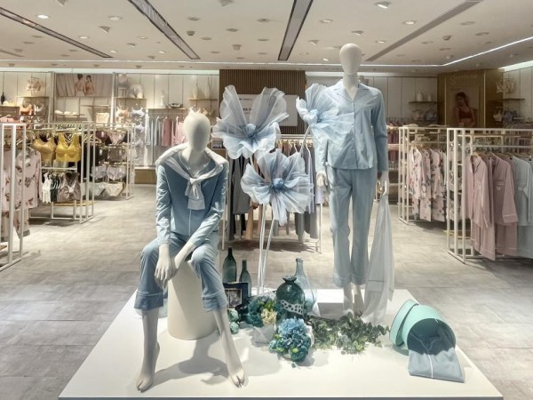 开内衣店需要准备什么?闺秘联营帮你做好准备工作