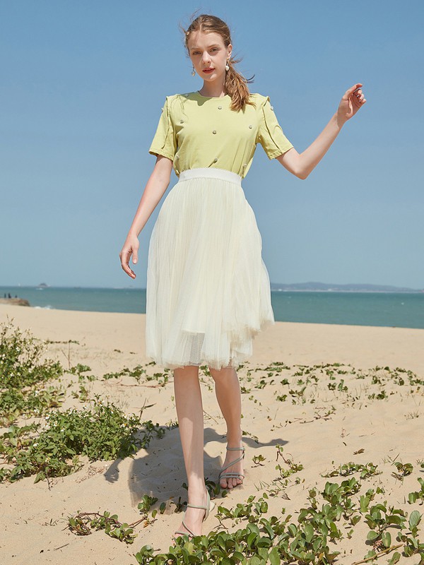 实体店的衣服真的贵吗?为什么网上衣服那么便宜,质量却不好?