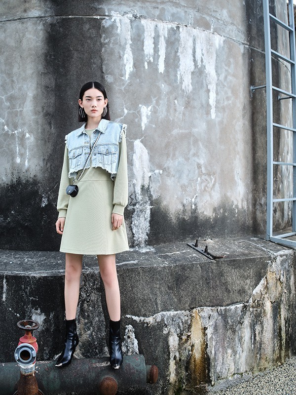 秋冬季节风衣怎么选?这几款不仅时髦还保暖!