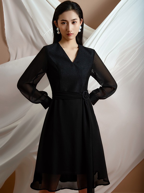 上半身胖怎么穿才最显瘦?记住这4个“暴瘦”穿搭技巧,上身显瘦10斤!