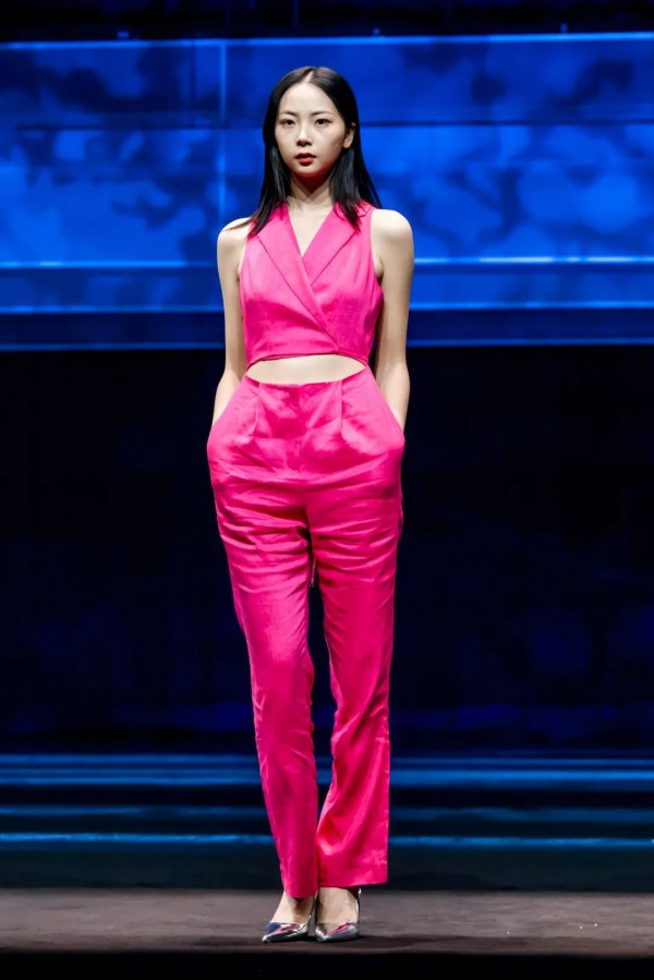 2022时尚深圳THE RUNWAY时装周（成都站）圆满落幕