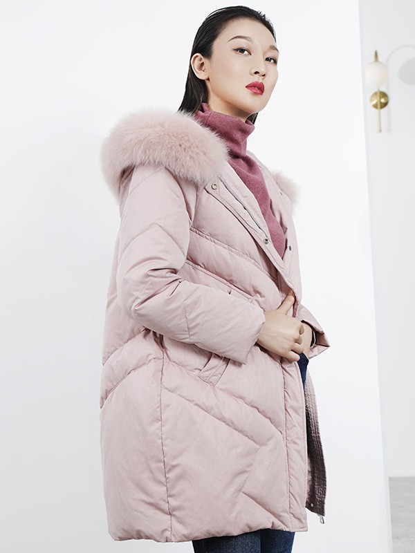 你的身材适合穿什么类型的羽绒服?羽绒服选购技巧