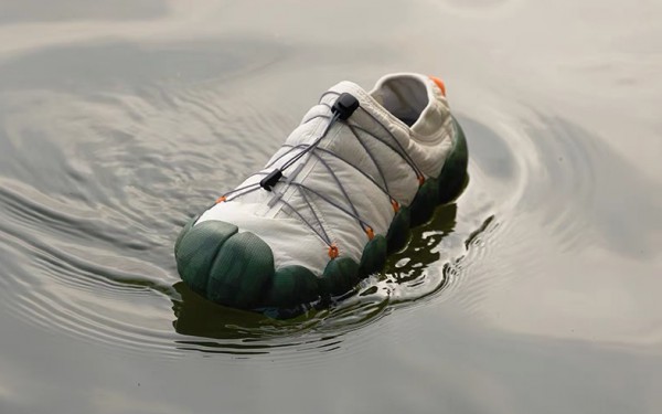 户外功能性服饰品牌「UPPERVOID二普纬度」拓展品类,推出露营鞋