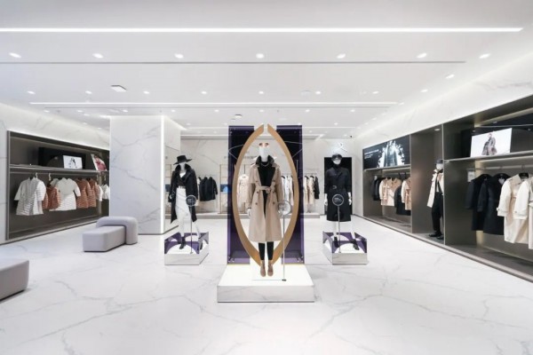 接入潮酷基因,融入多元场景,单价动辄数千,如今的羽绒服究竟贵在哪?