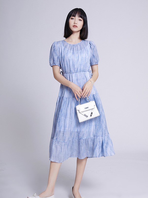 传统服装批发和实体店和直播拼有胜算吗?