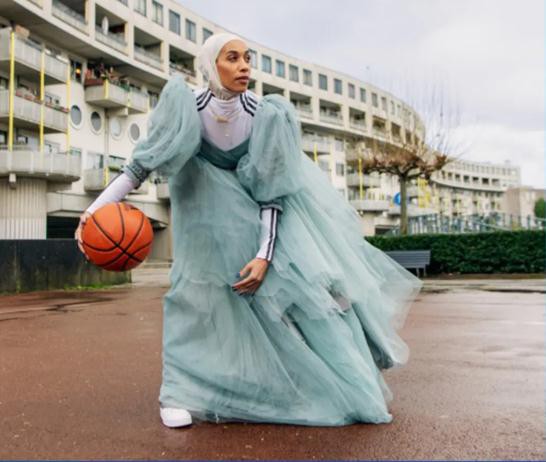 阿迪达斯宣传将继续以“女性与运动”为核心焦点