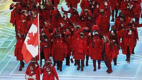 冬奥开幕式成“羽绒服大型种草现场”?网友直呼买买买