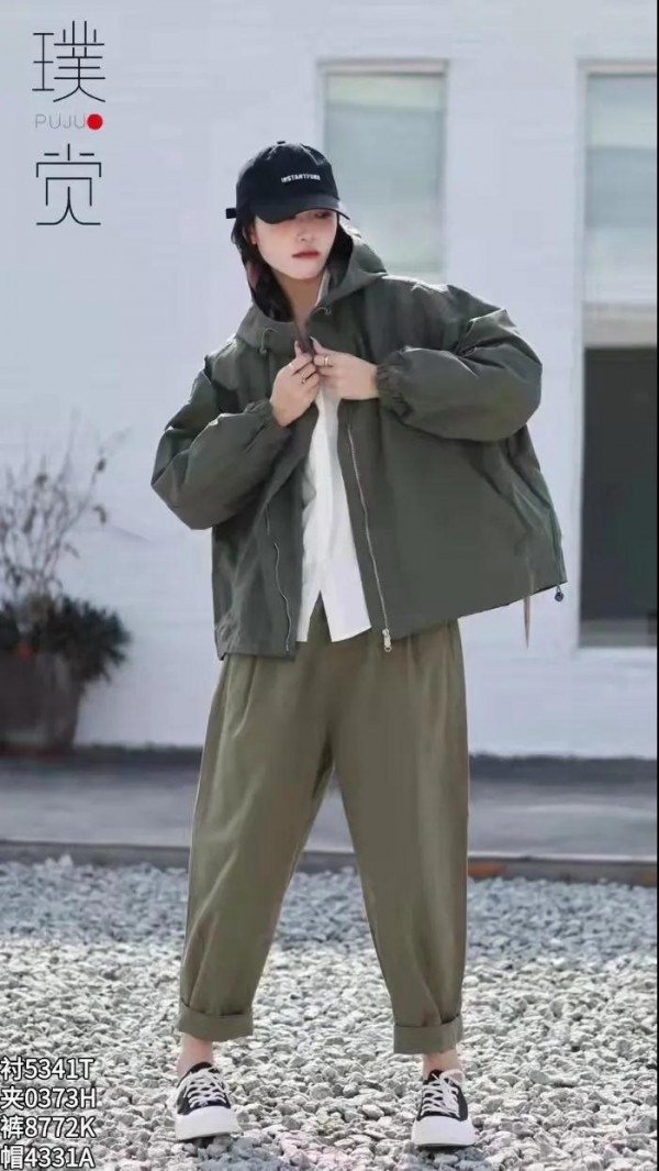 华林新天地 | 『璞觉女装』春季新品上市轻奢风暴优雅来袭