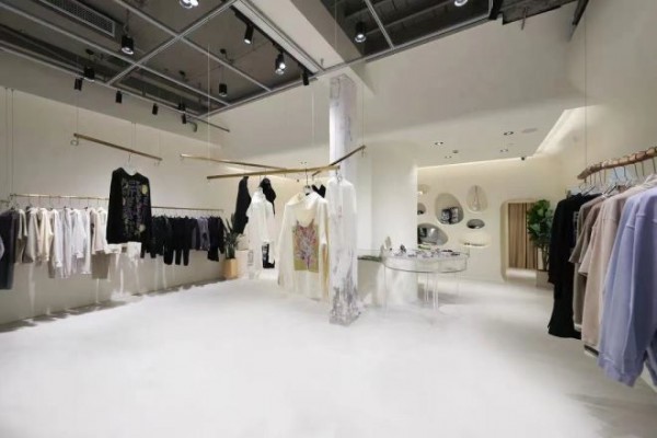 陈伟霆主理潮牌CANOTWAIT_中国首店登陆魔都