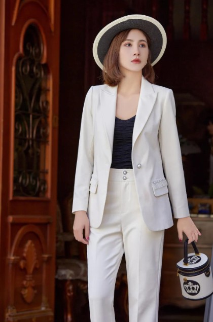 初十开工返回职场要怎么穿?立春穿什么新衣服?