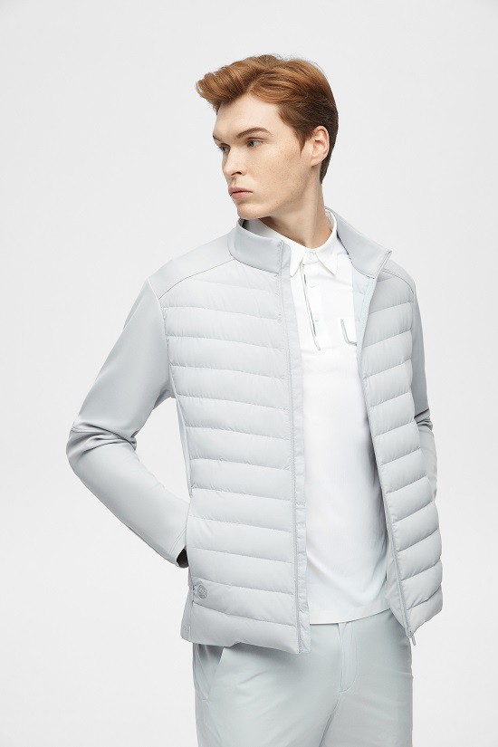 波司登春季多功能羽绒服上市 一应万变解锁轻户外穿搭体验