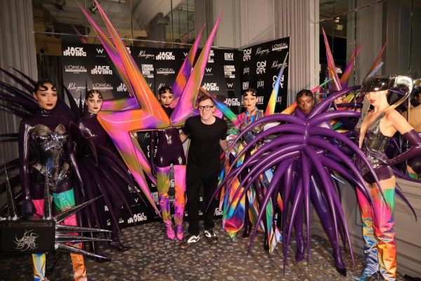 Rubyoung 如比扬音箱亮相伦敦时装周 联名款入驻元宇宙