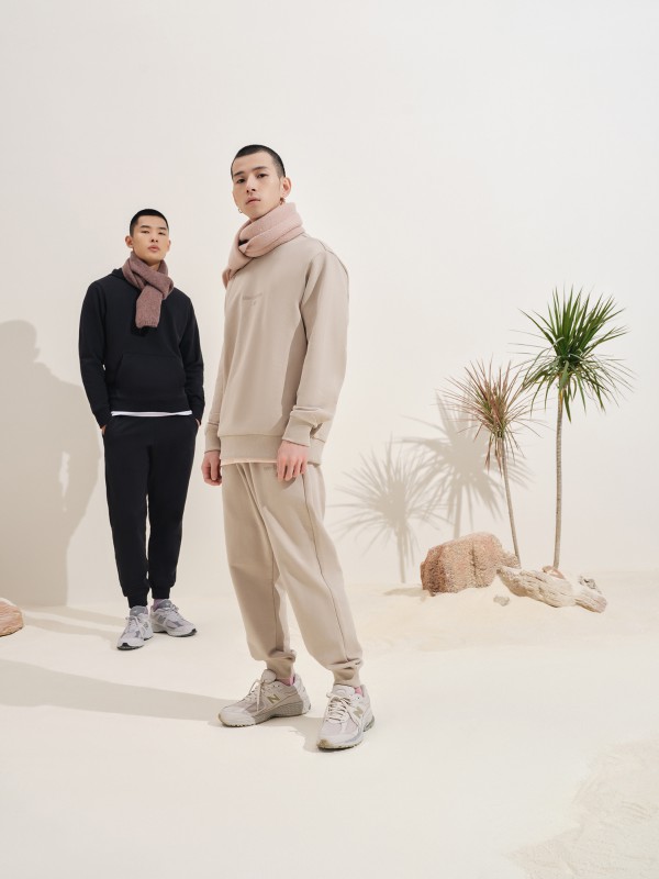 New Balance 重塑经典推出全新 Classic Evergreen 服饰系列
