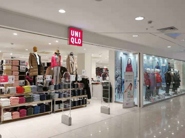 优衣库羽绒服出现纰漏 灰鸭绒冒充白鸭绒难道已成常态